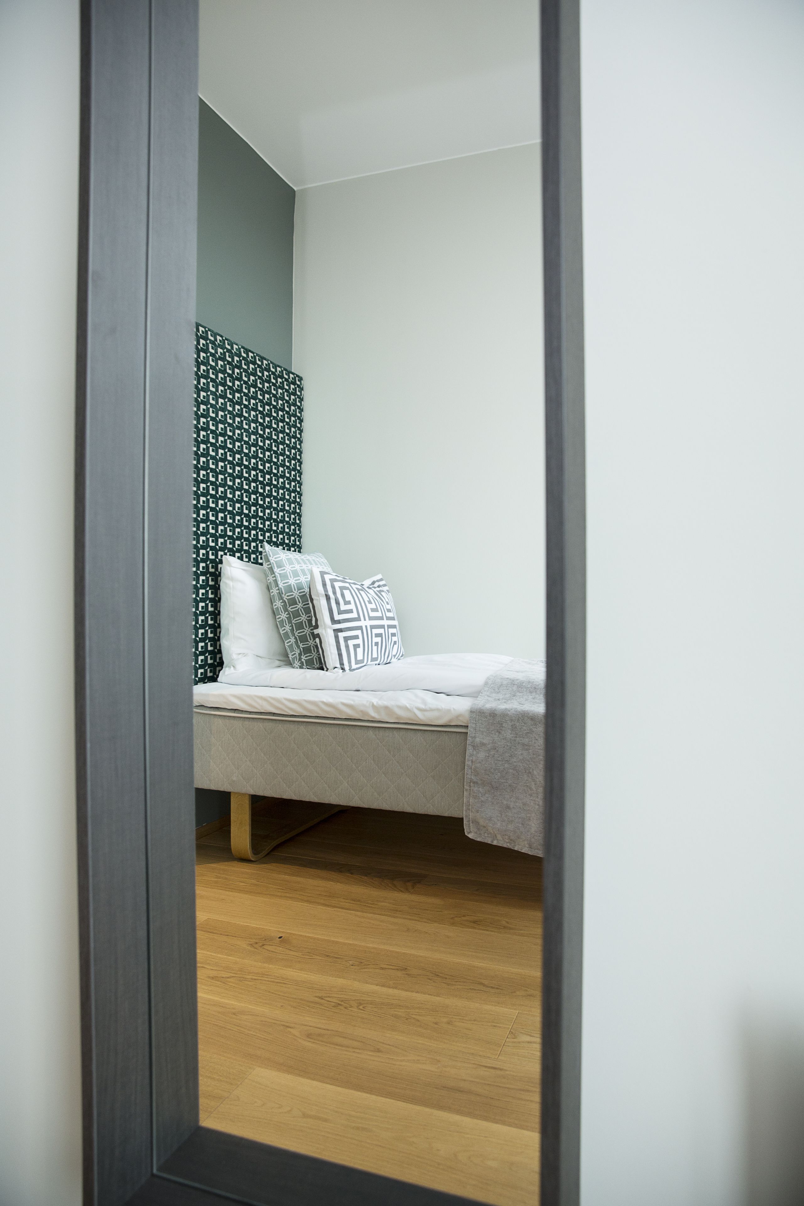 1 bedroom, hypo-allergenic bedding, individually decorated