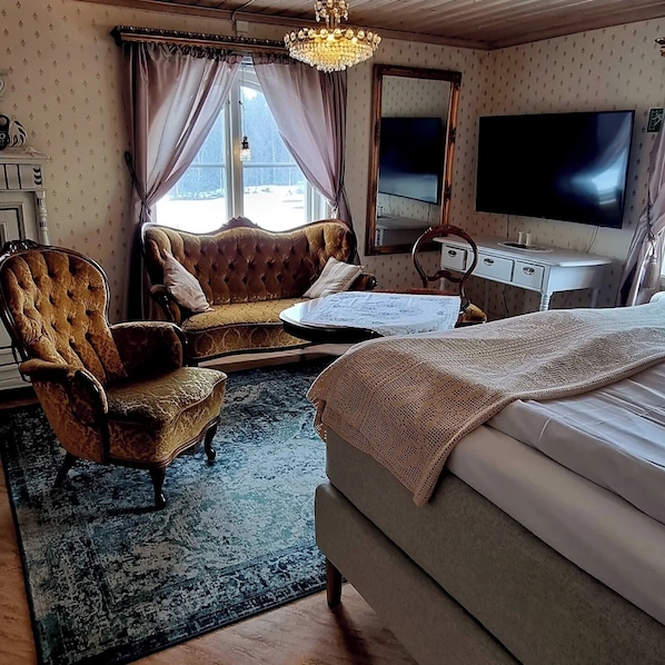 Deluxe-Doppelzimmer | Individuell dekoriert, individuell eingerichtet, Verdunkelungsvorhänge