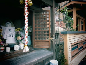 Exterior detail - Jizo House (Kyoto)