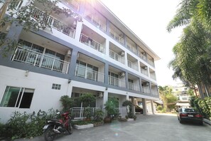 Exterior - OYO 75389 Pandora house (Pattaya)