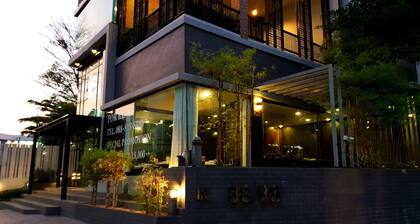 The Sriracha Residence