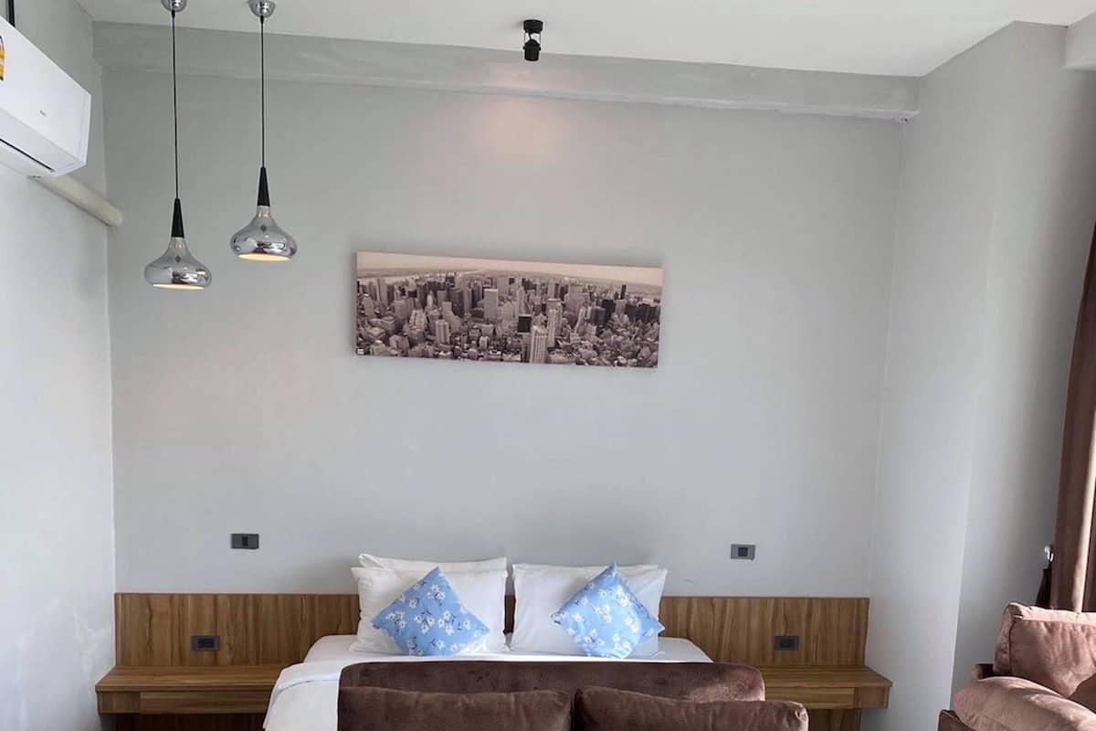 Superior Room Mountain View | Minibar, desk, blackout curtains, free WiFi