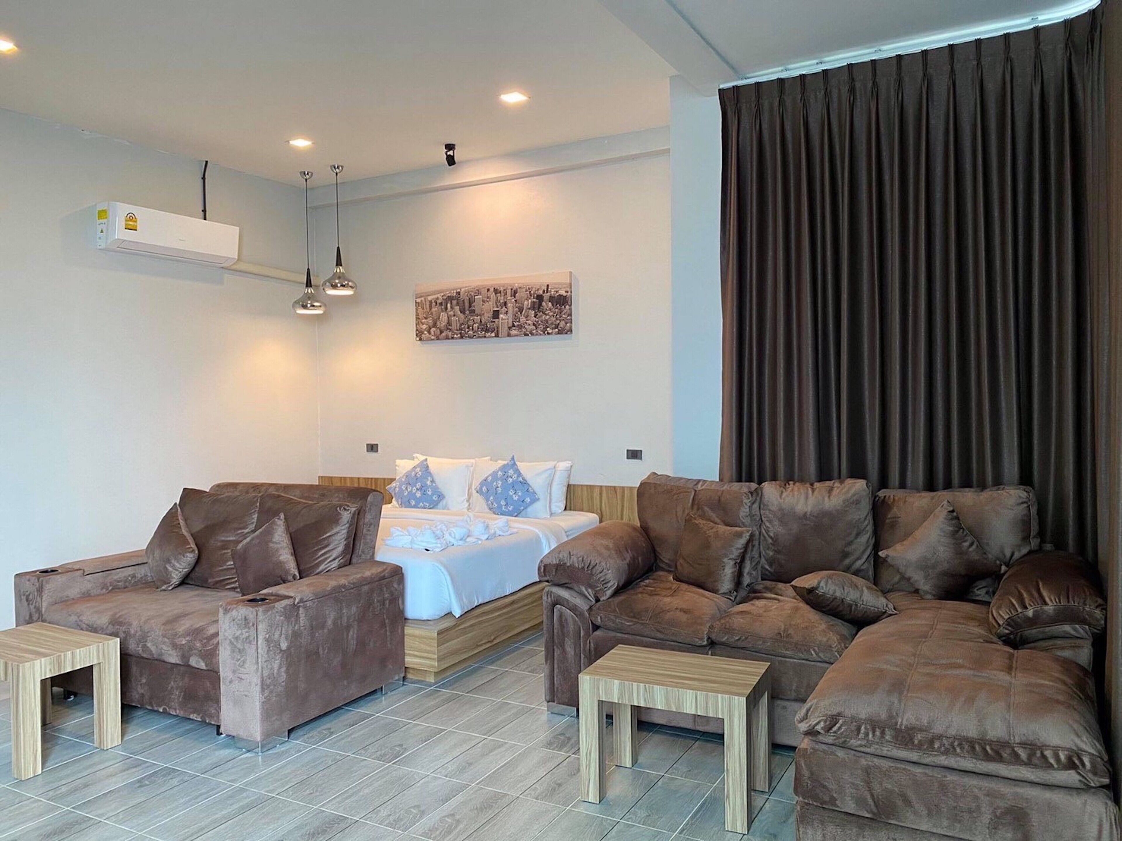 superior room mountain view | 1 bedroom, minibar, desk, blackout curtains