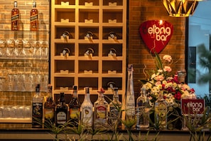 Food court - Belong Jin The Dam Hotel & Resort (Ban Ta Khun)