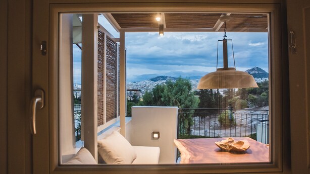 View from room - Acropolis Luxury Apartments (Athens)
