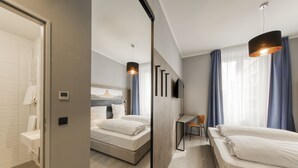 Room - Smart Stay Hotel Station (Munich)