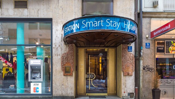 Property entrance - Smart Stay Hotel Station (Munich)