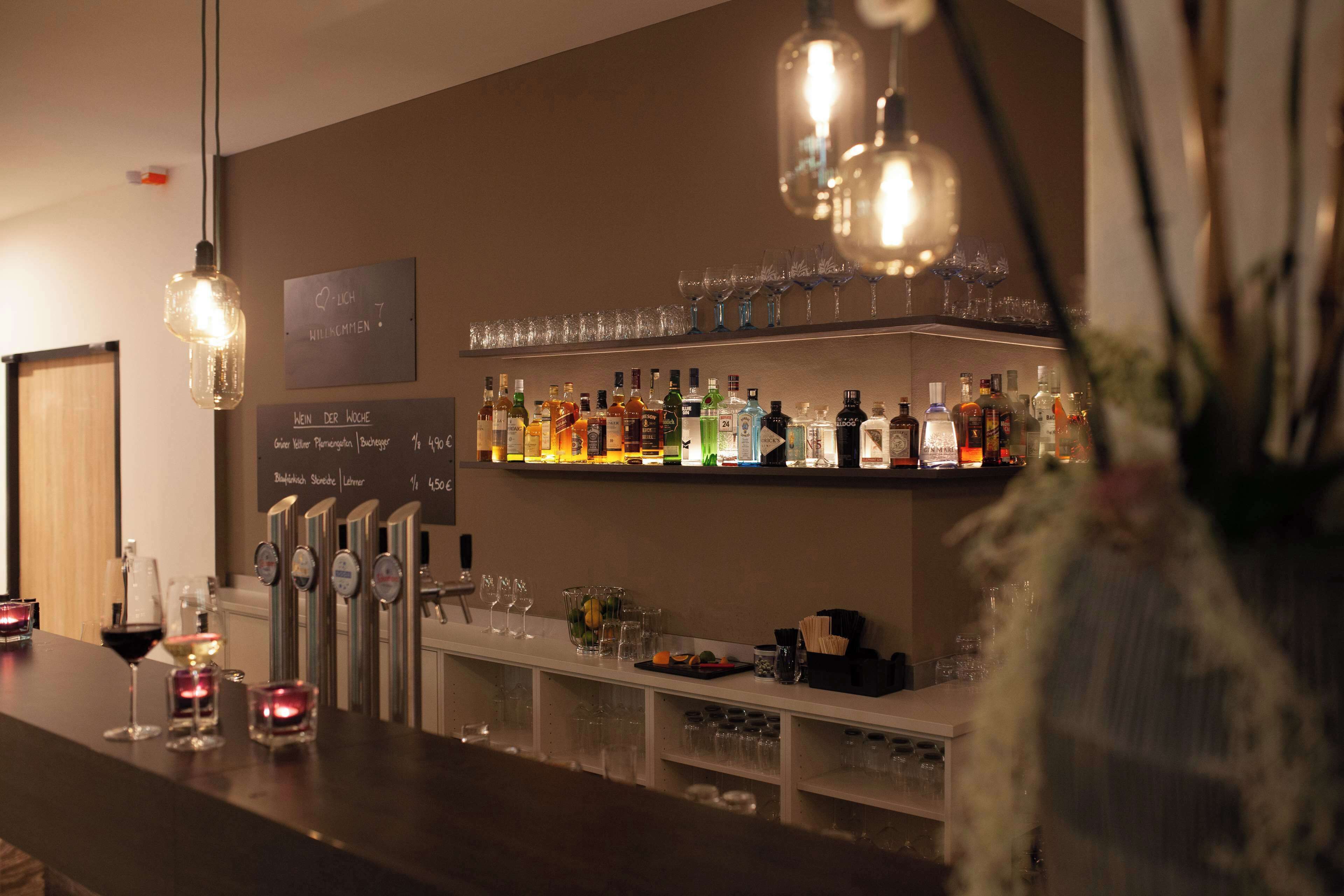 Bar (in der Unterkunft)