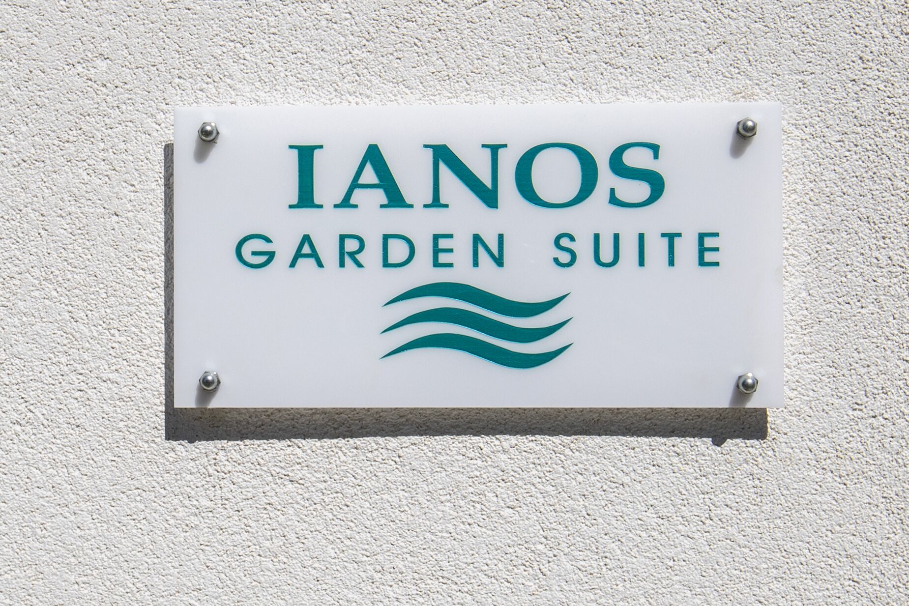 ianos garden suite | in-room safe, iron/ironing board, free wifi, bed sheets