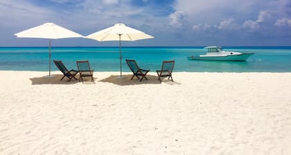 Luau Beach Inn