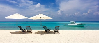 Luau Beach Inn