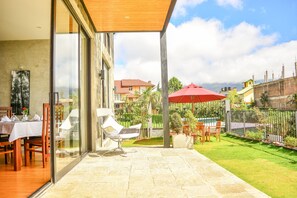Garden - The Highlands By Unique Hotels (Nuwara Eliya)