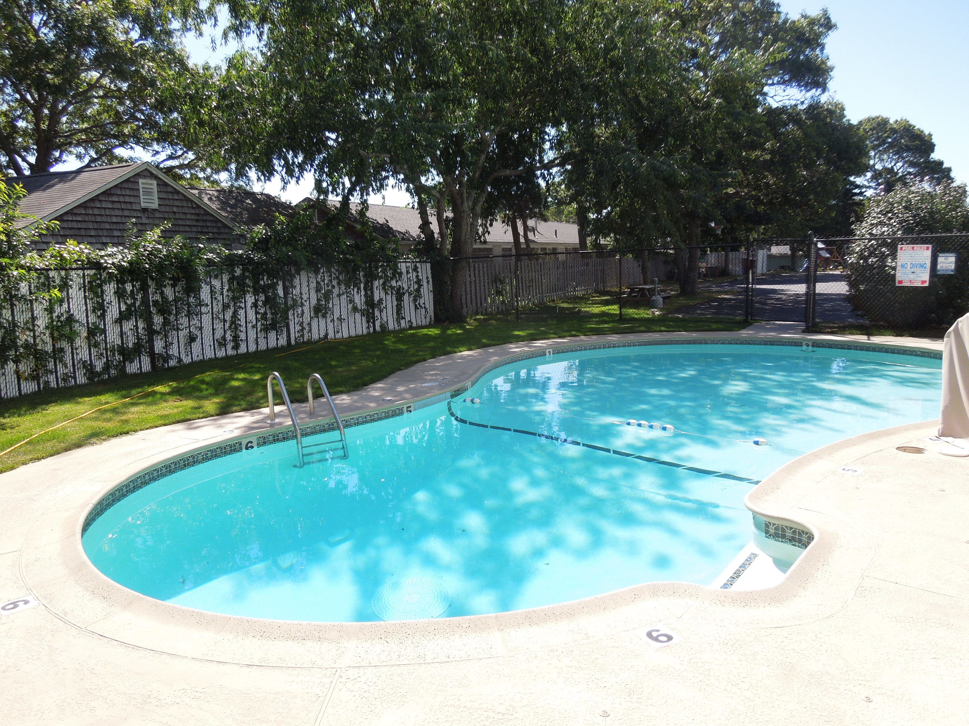 Indoor pool, seasonal outdoor pool