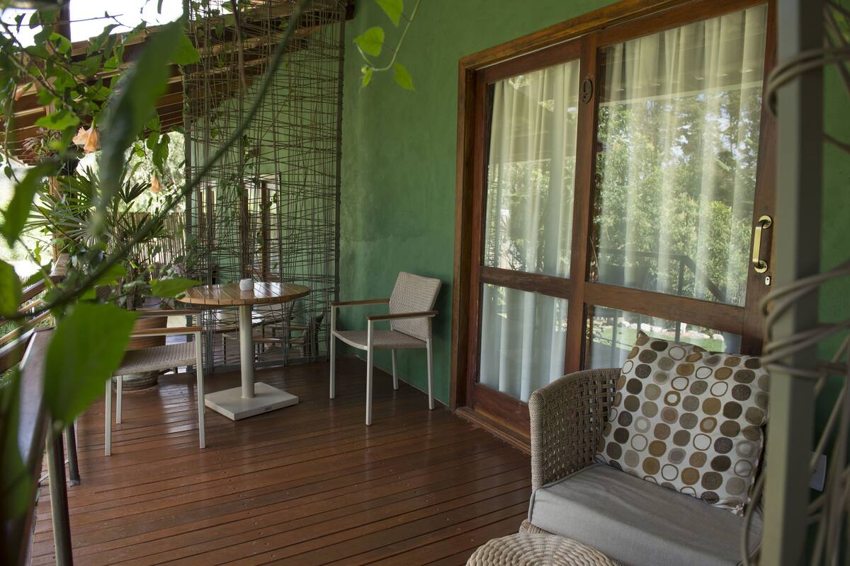 Free minibar, blackout curtains, rollaway beds, free WiFi