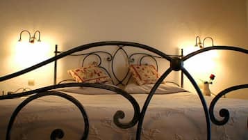 Coffres-forts dans les chambres, bureau, lits bébé (en supplément)