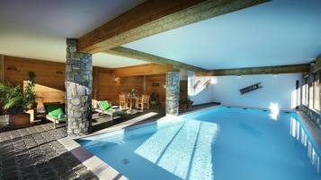 Piscine couverte