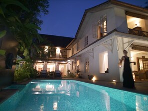 Piscine extérieure