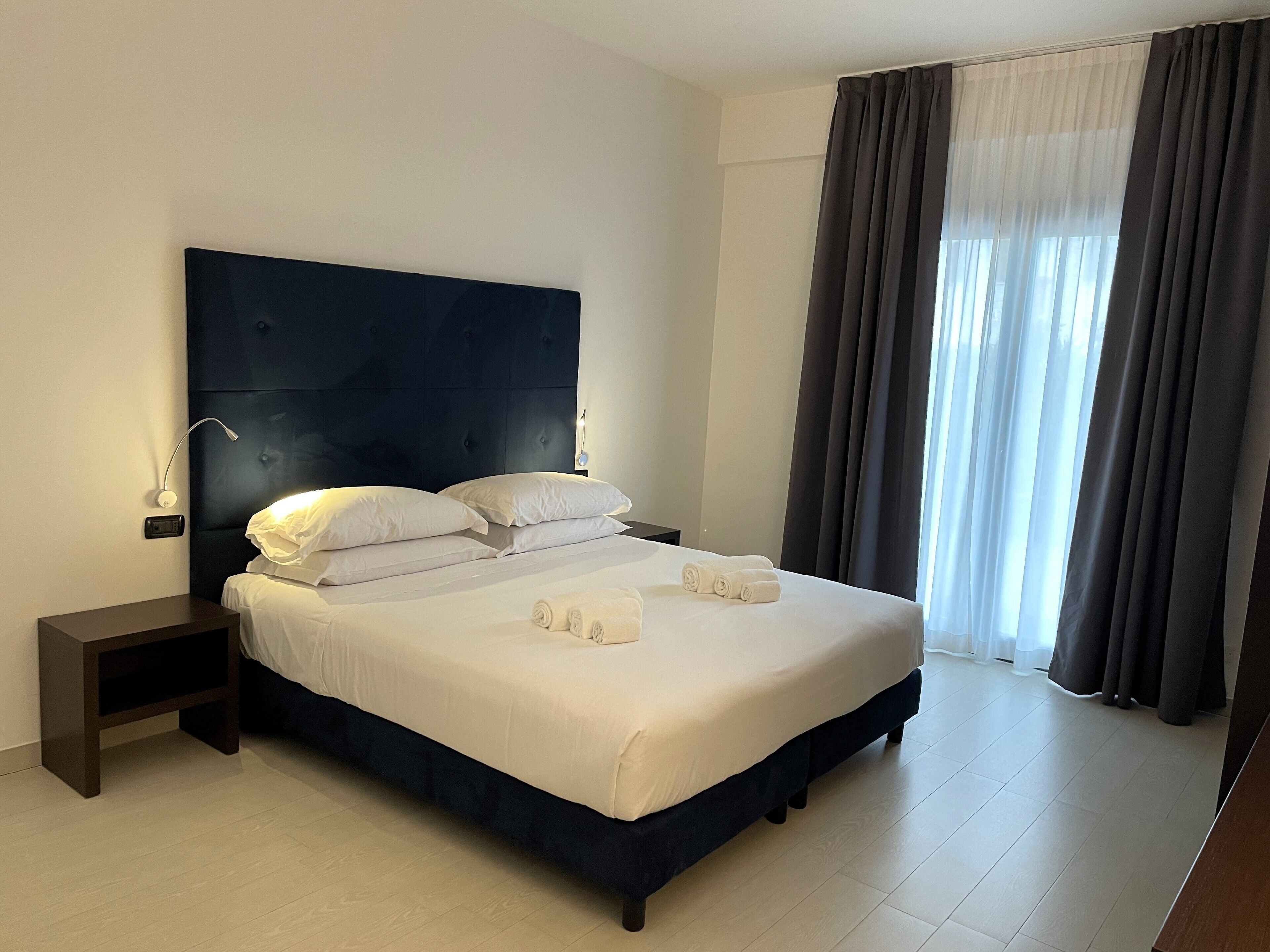 Suite | Literie de qualité supérieure, minibar, coffres-forts dans les chambres