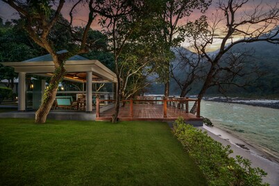 Anand Kashi By The Ganges, Rishikesh – IHCL SeleQtions