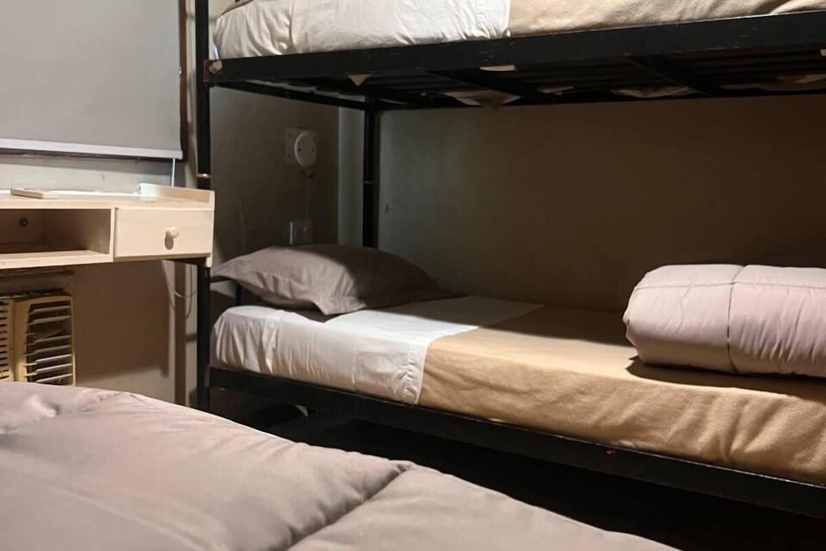 1 bedroom, iron/ironing board, rollaway beds, free WiFi