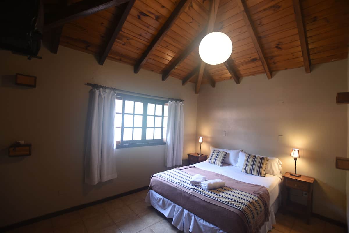 Iron/ironing board, rollaway beds, free WiFi, bed sheets