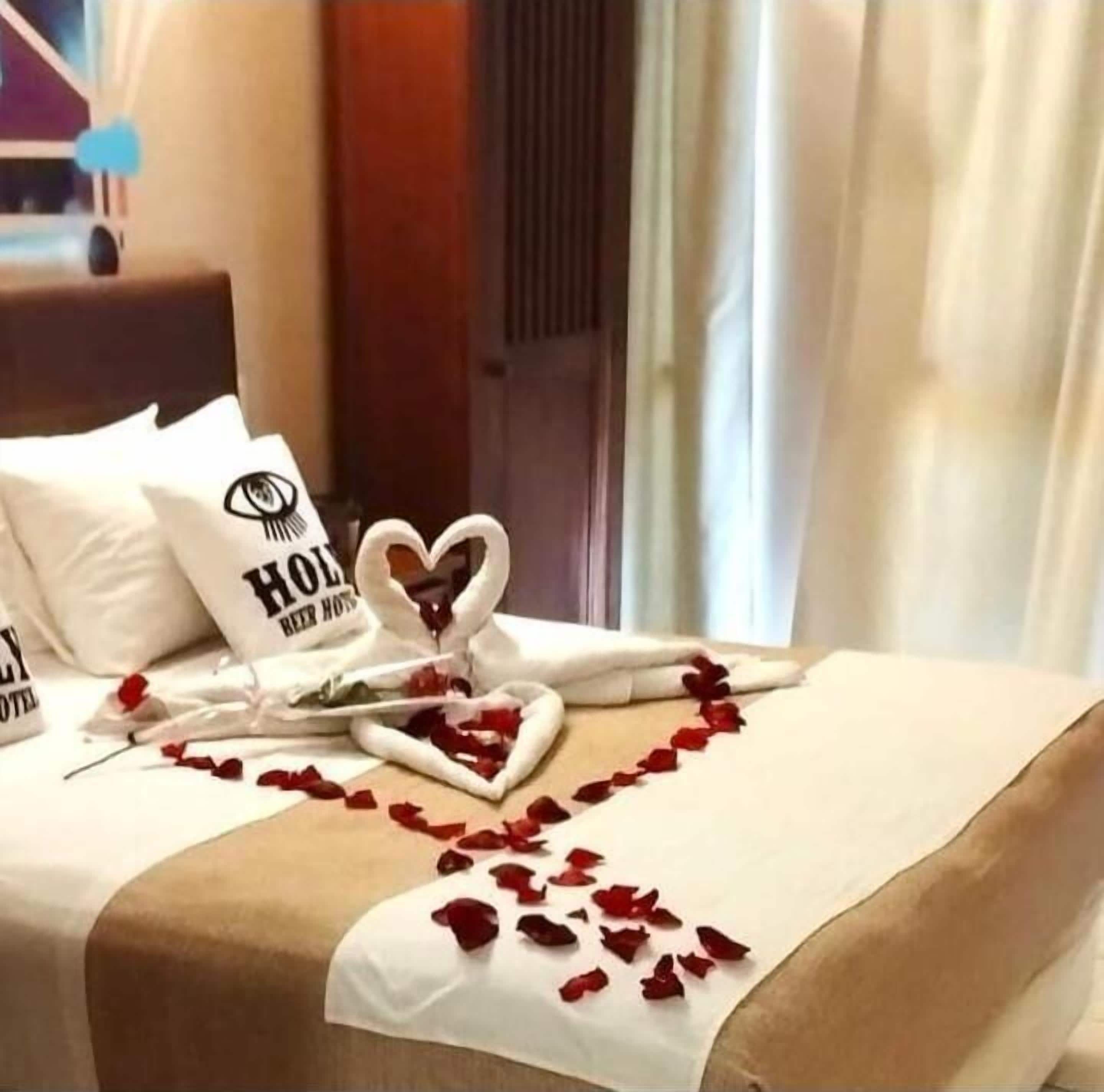 Sängtillbehör av högsta kvalitet, duntäcken och strykjärn/strykbräda