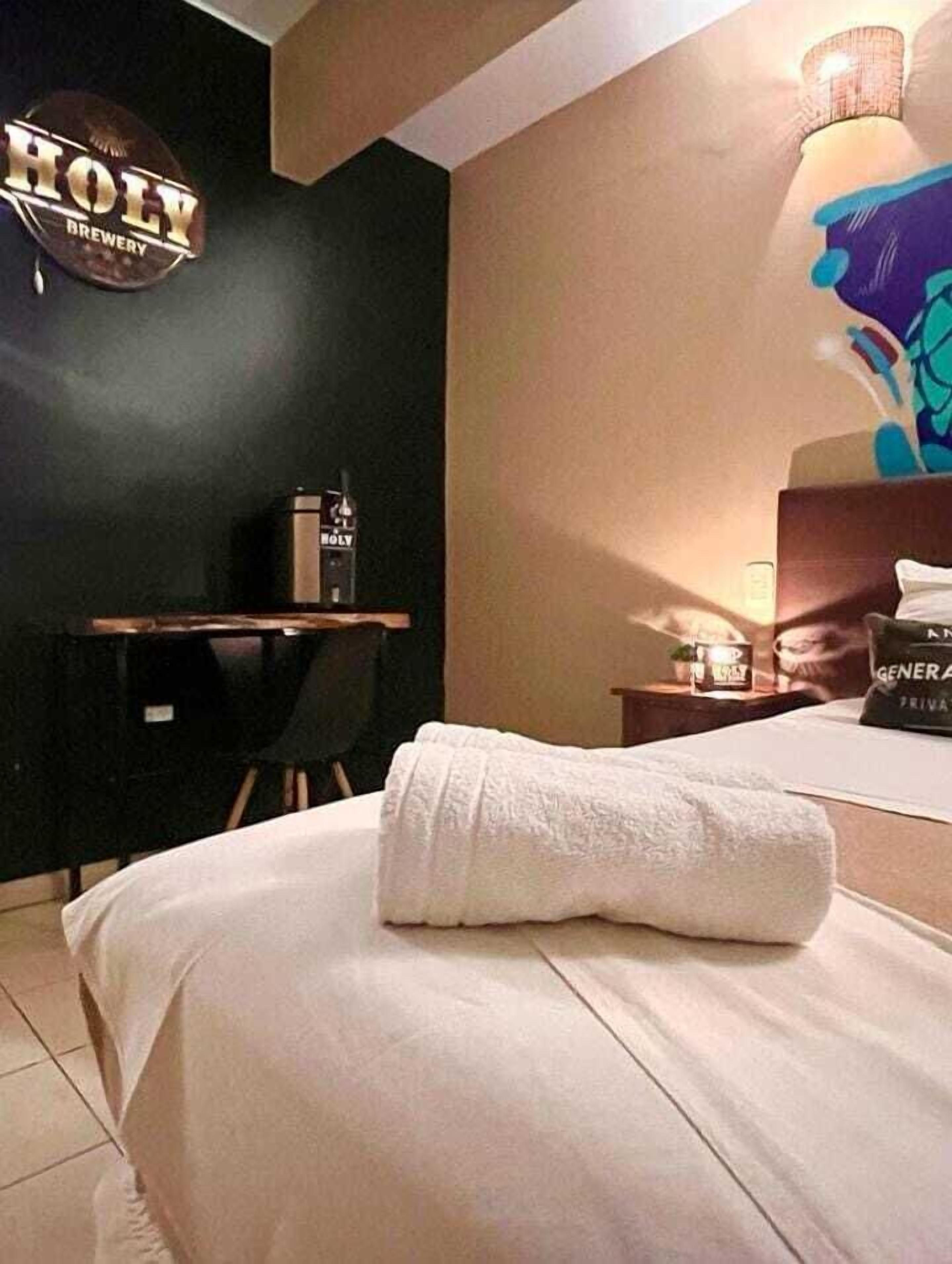 Superior Double or Twin Room | Premium bedding, down comforters, iron/ironing board, rollaway beds