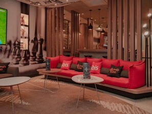 บริการอาหารกลางวันและอาหารเย็น, อาหารเปรู