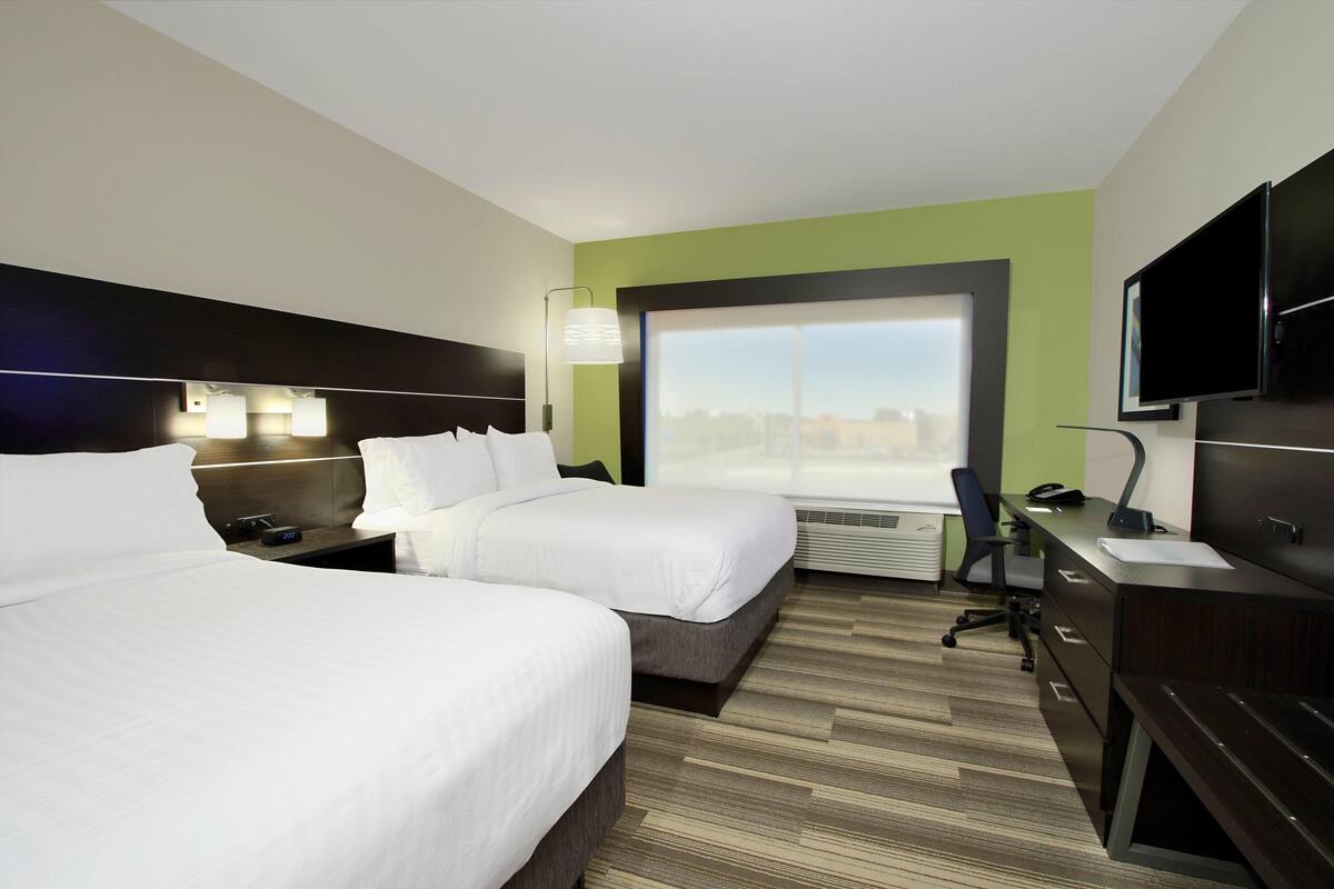 Premium bedding, desk, blackout drapes, iron/ironing board