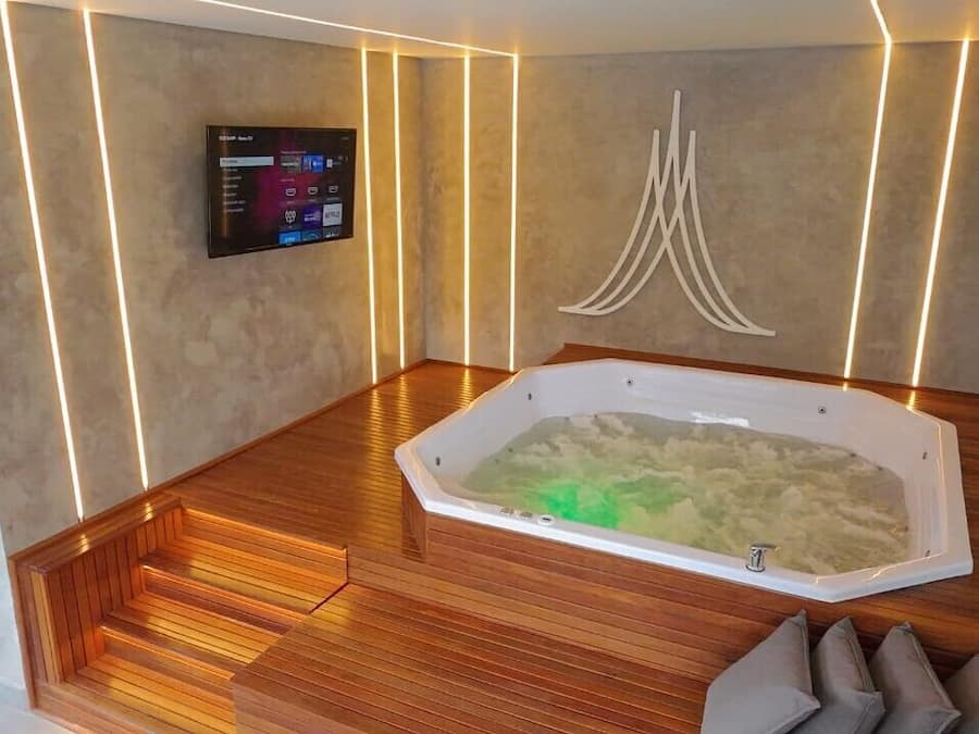 面部护理、指(趾)甲修剪和护理