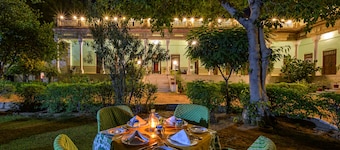 Neemrana's - Piramal Haveli