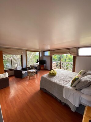 12 habitaciones y caja de seguridad en la habitación 
