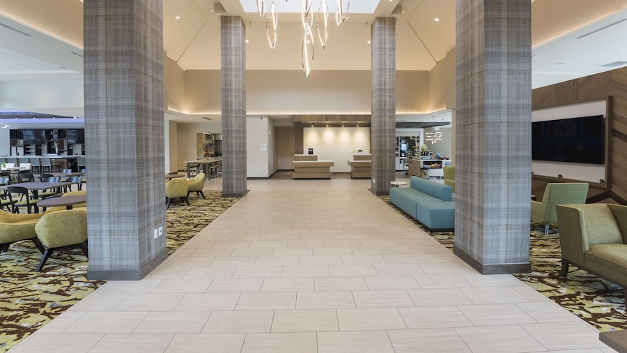 Hilton Garden Inn Grand Rapids East