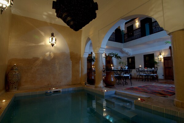 Indoor pool - Riad Imilchil (Marrakech)