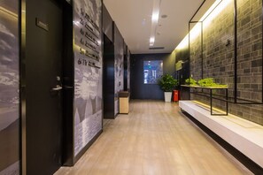 Interior - Atour Hotel Yuquan (Hangzhou)