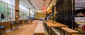 Lounge - Atour Hotel Yuquan (Hangzhou)