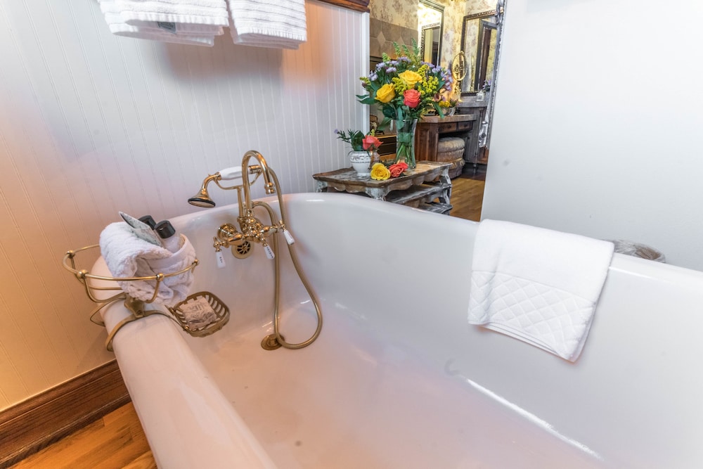 The Victoria Bed & Breakfast by null