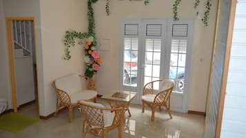 Sala de estar en el lobby
