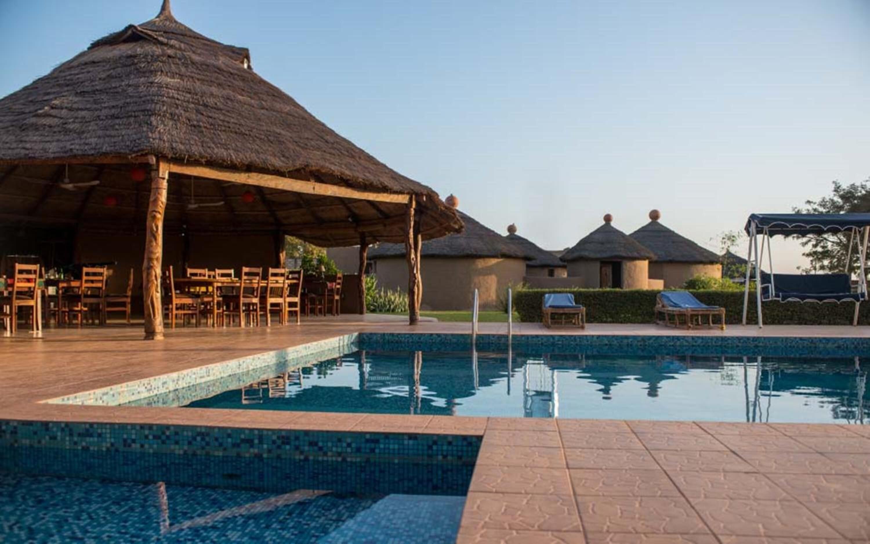 Outdoor pool, sun loungers