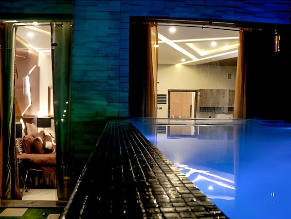 Ático, 1 cama de matrimonio grande, no fumadores, vistas a la piscina | Vistas desde la habitación