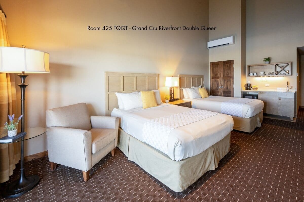 Grand Room, 2 Queen Beds (Cru | Riverfront)