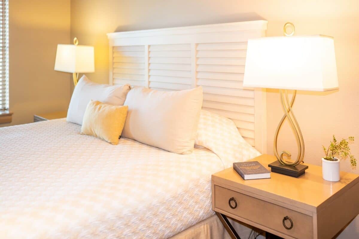 In-room safe, free WiFi, bed sheets