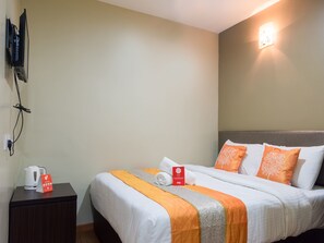 1 chambre, bureau, fer et planche à repasser, Wi-Fi gratuit