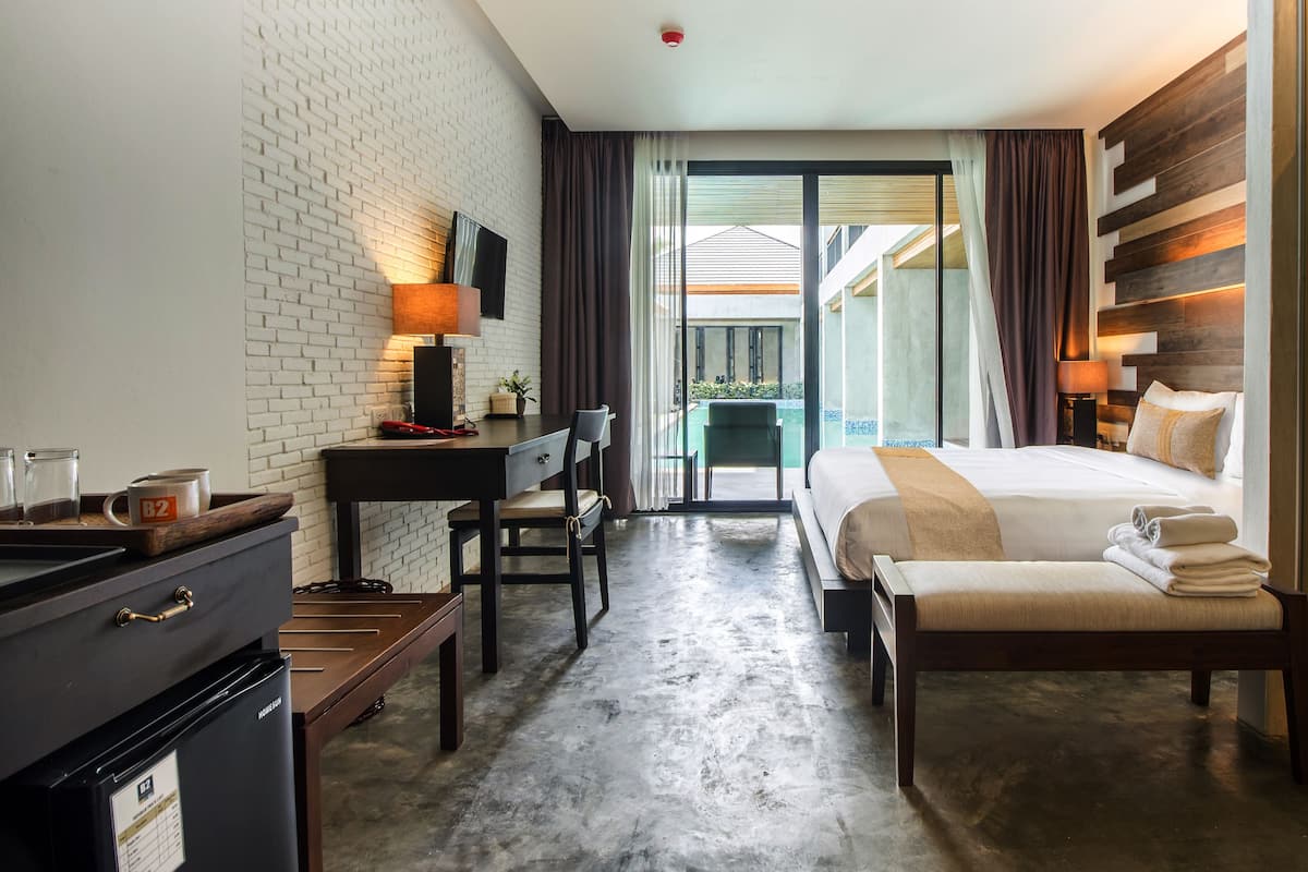 Luxury Premier Pool Access | 客房内保险箱、办公桌、遮光窗帘、免费 WiFi