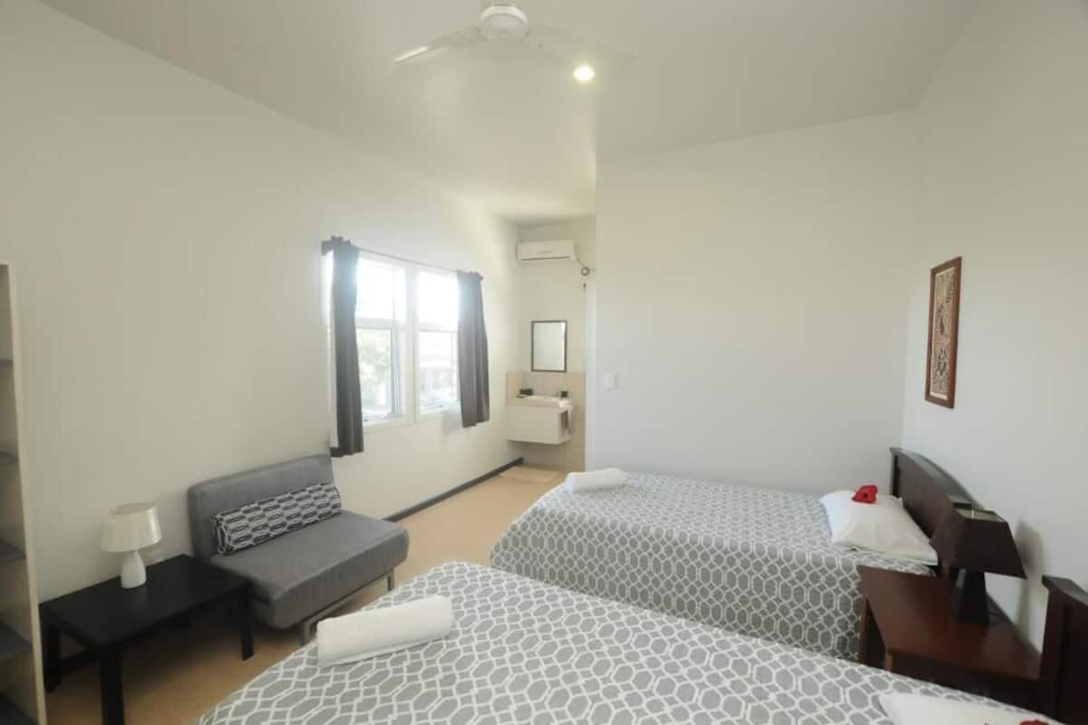1 bedroom, iron/ironing board, free wifi, bed sheets