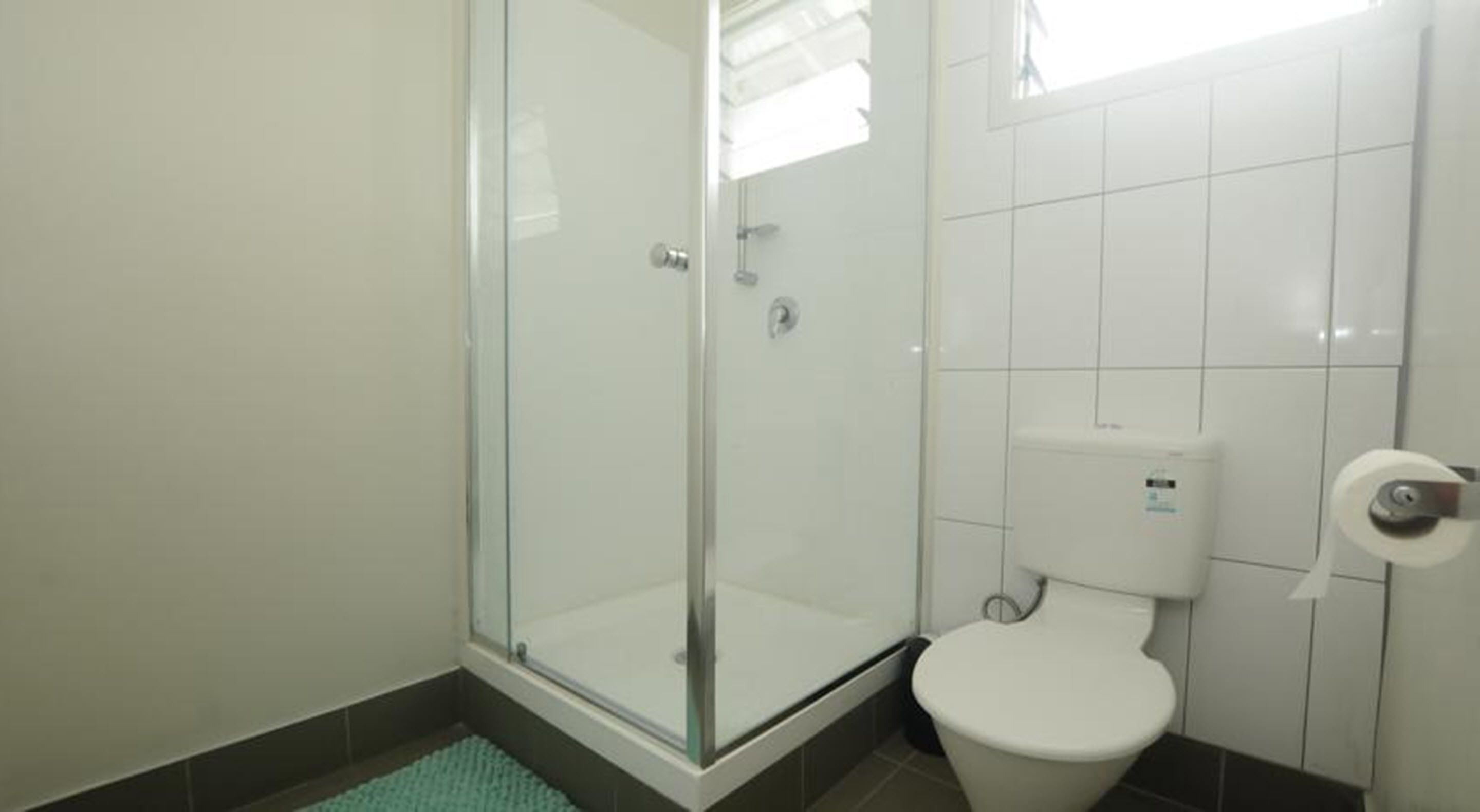 family twin room, 2 queen beds | bathroom | towels