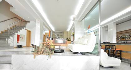 Loanda Hotel