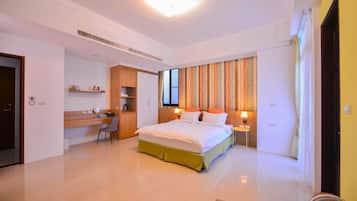 Deluxe Double Room, Balcony | Premium bedding, memory foam beds, individually decorated