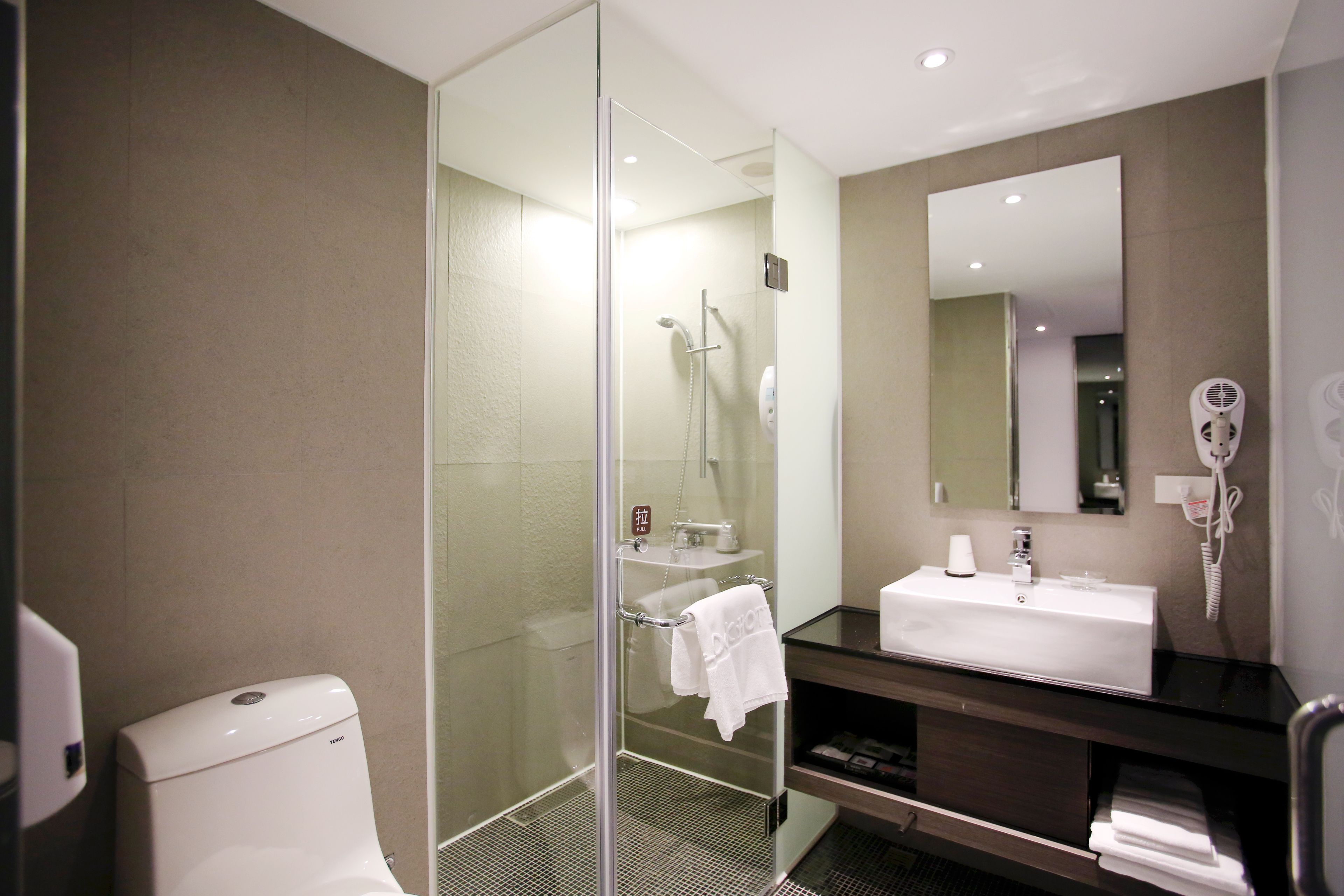 quadruple room (random design) | bathroom | shower, hair dryer, slippers, towels