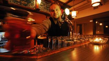 Bar (in der Unterkunft)